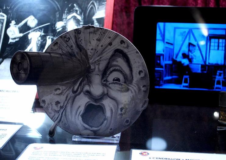 Museum of Magic (Musée de la Magie)